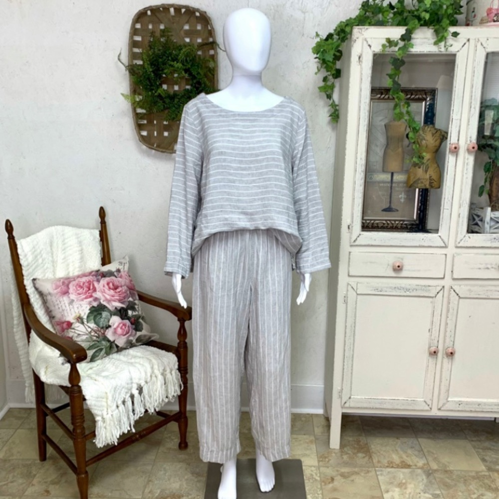 C & C California Women's Linen Pants Set